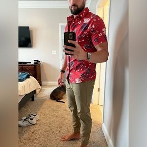 Bixby tropical button up. Slim fit medium size.